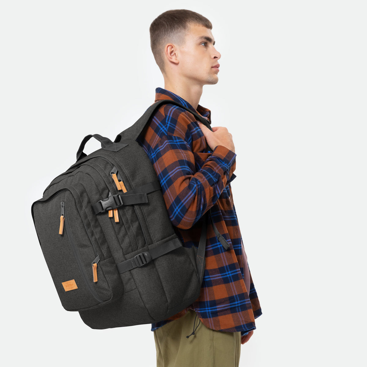 VOLKER CS Black Denim2 - 4