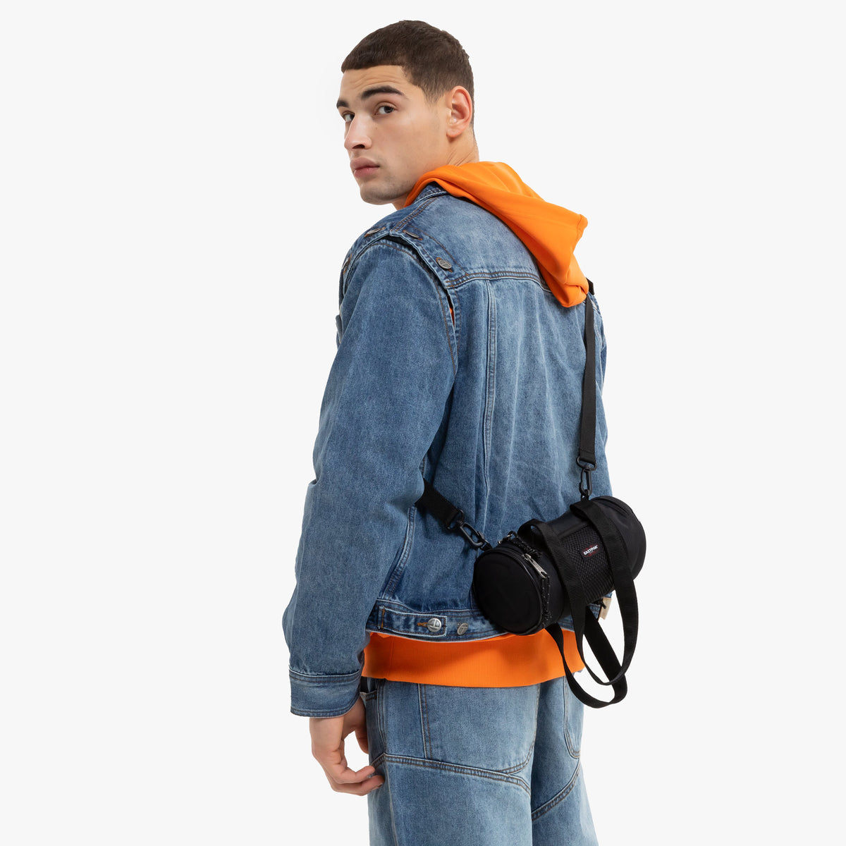 TELFAR DUFFLE S  - 5