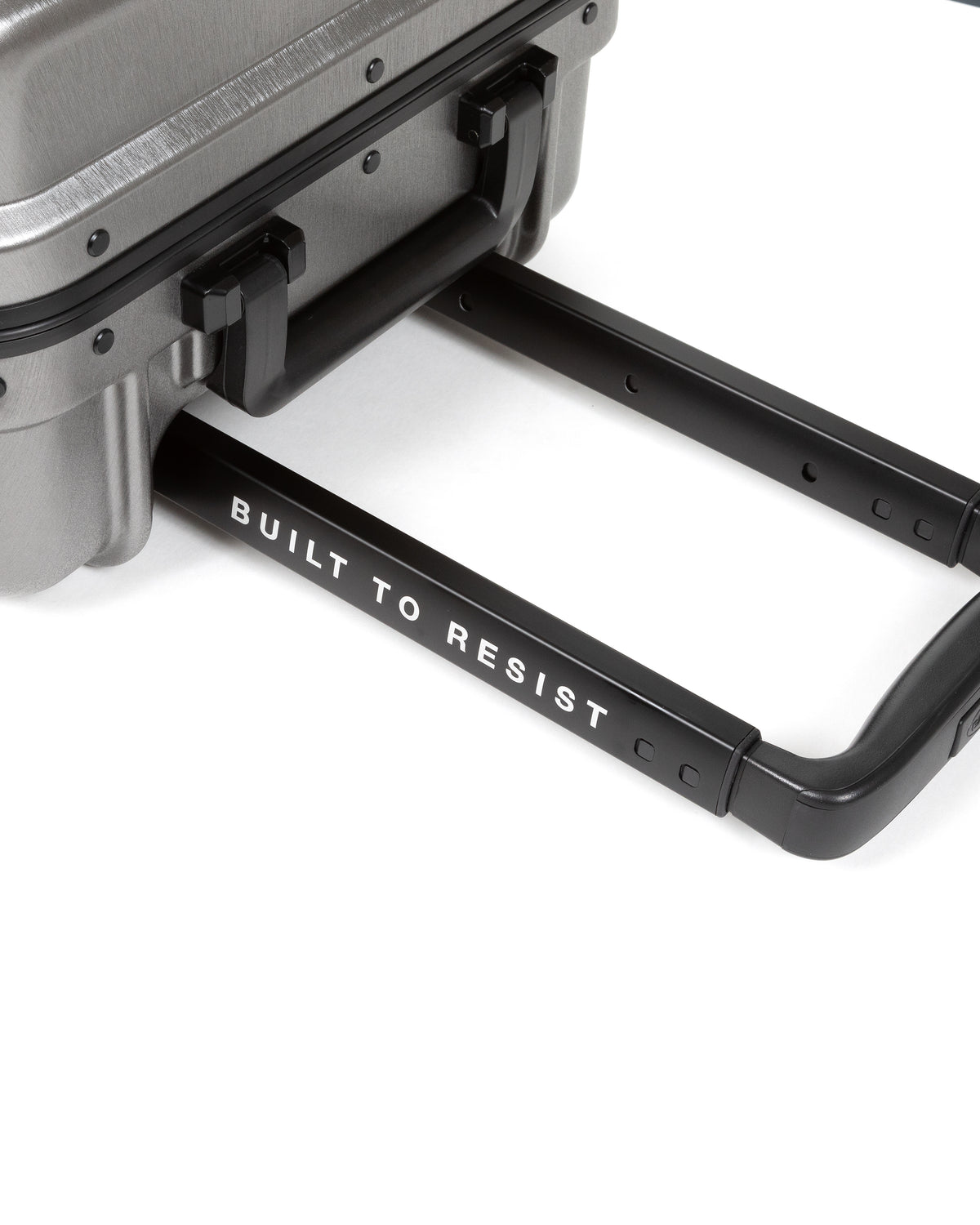 RESIST'R CASE S  - 9