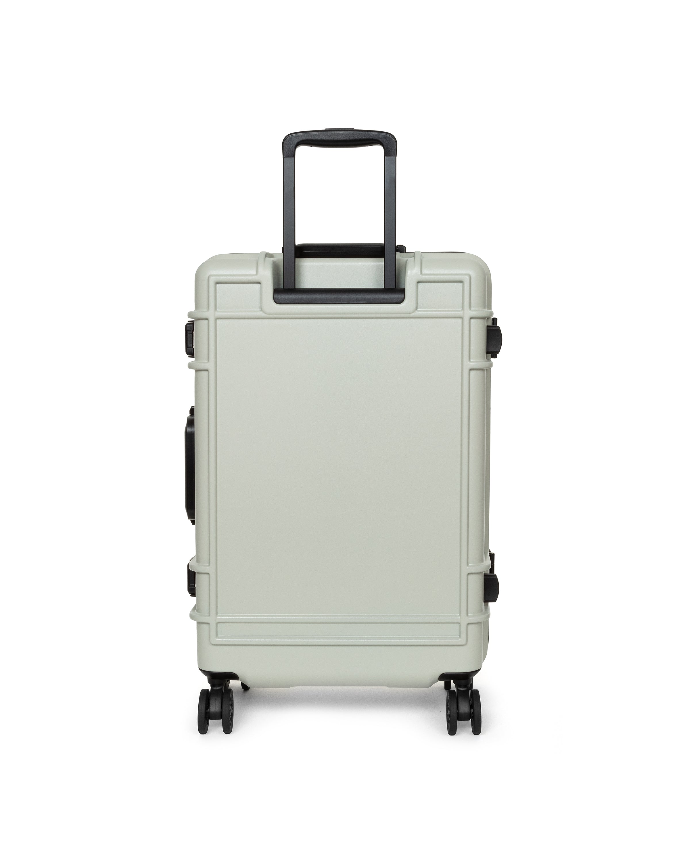 RESIST'R CASE M