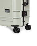 RESIST'R CASE M  - 10