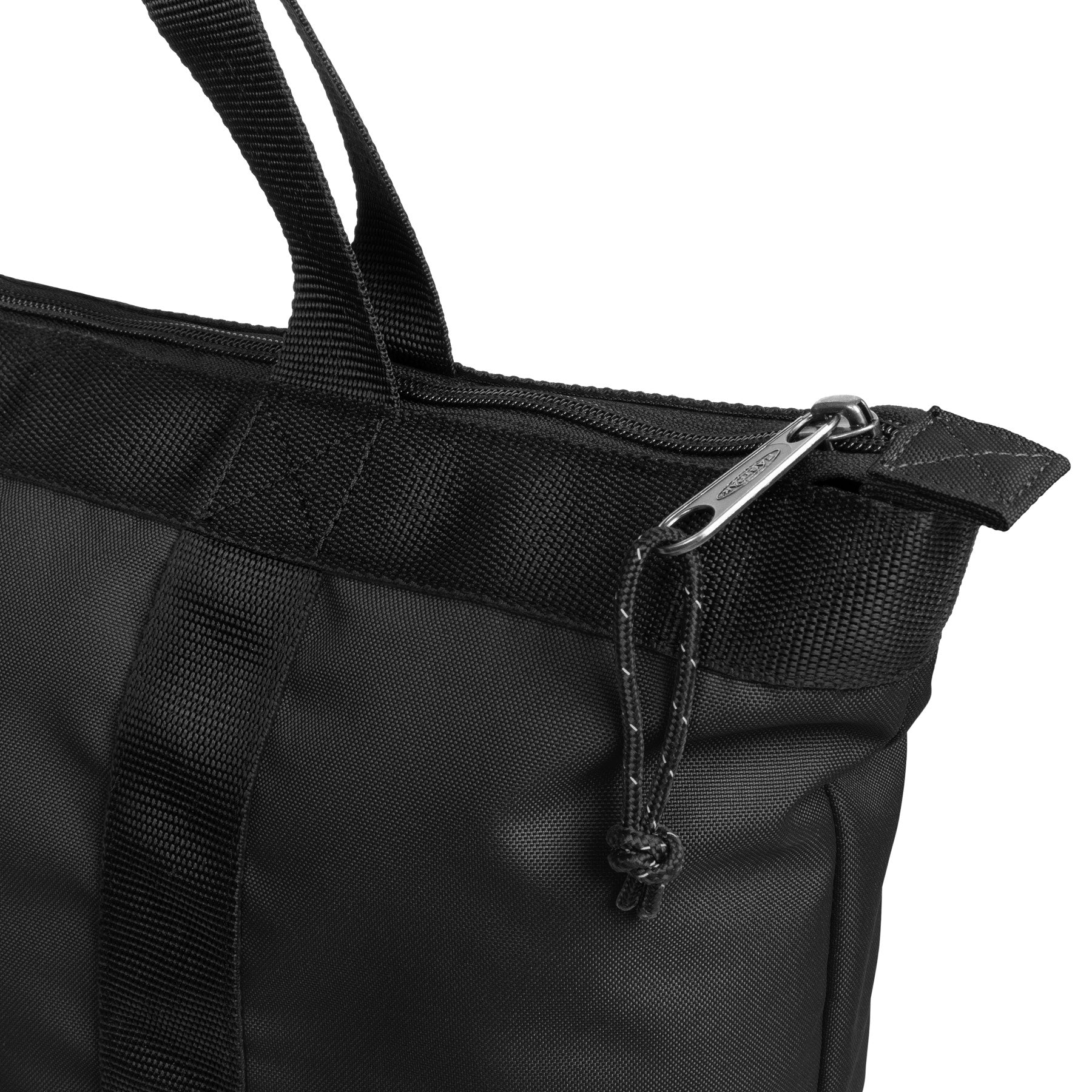 TRAVEL TOTE