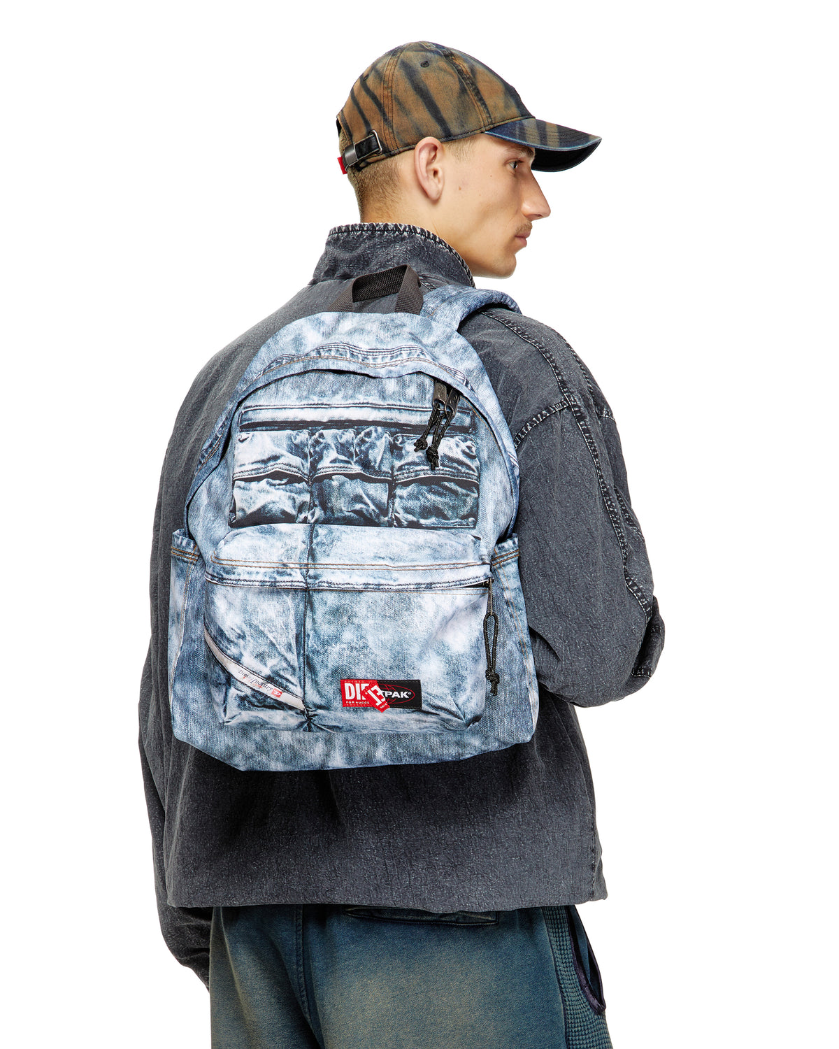 DIESEL DAY PAK'R  - 5